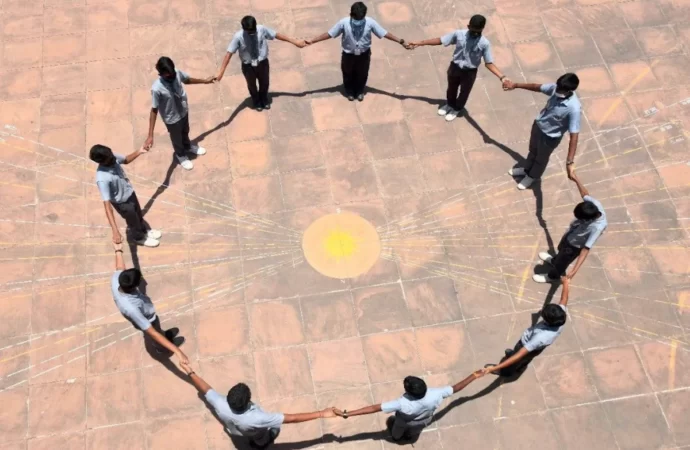 Bengaluru Witnesses ‘Zero Shadow Day’ Today