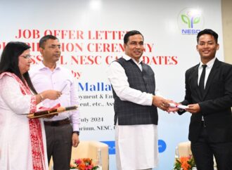 দক্ষ মানুহৰ কেতিয়াও মৰণ নাই, দক্ষ মানুহে কেতিয়াও কাম বিচাৰি নিবনুৱা হ’বলগীয়া নহয়ঃ মন্ত্ৰী জয়ন্ত মল্লবৰুৱা