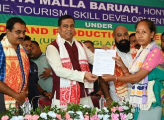 ‘উৎপাদন বৃদ্ধি হ’লেহে এখন ৰাজ্যক প্ৰকৃতাৰ্থত আগবাঢ়ি যোৱা ৰাজ্য বুলি কয়’- মন্ত্ৰী জয়ন্ত মল্লবৰুৱা