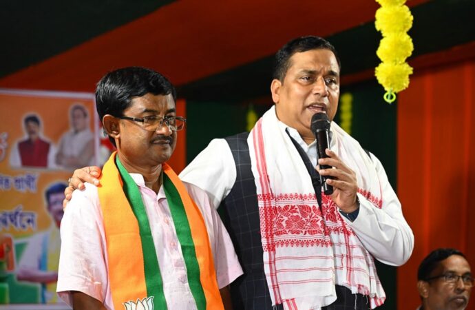 হিন্দু বাংলাদেশীক বাংলাদেশী বুলি কোৱা কংগ্ৰেছক এইবাৰ আমি উচিত শিক্ষা দিমঃ মন্ত্ৰী জয়ন্ত মল্লবৰুৱা