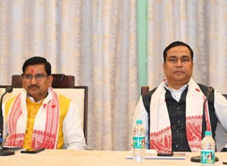 অসমত হাউছিং এণ্ড আৰবান ডিপাৰ্টমেণ্টৰ কাম-কাজৰ বুজ ল’লে কেন্দ্ৰীয় ৰাজ্যিক মন্ত্ৰী তোখান চাহুৱে