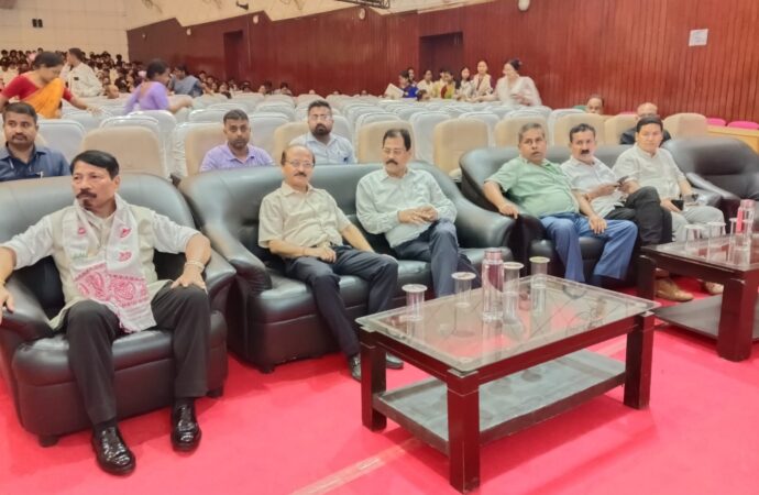 অসম কৃষি বিশ্ববিদ্যালয়ত পি এম ধন-ধন্য কৃষি যোজনা আৰু মাহ জাতীয় শস্যৰ দ্বাৰা আত্মনিৰ্ভৰশীলতা অভিযানৰ শুভাৰম্ভ