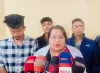 কংগ্ৰেছক তীব্ৰ সমালোচনা চুতীয়া জনগোষ্ঠীৰ নেত্ৰী কস্তুৰী চুতীয়াৰ